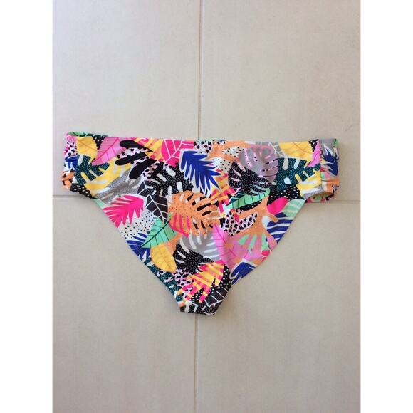 California Waves Bikini Bottom Floral Swimwear - Picture 4 of 6